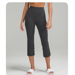 Lululemon Throw-Back Gather and Crow High Rise Crop Align Material size 6